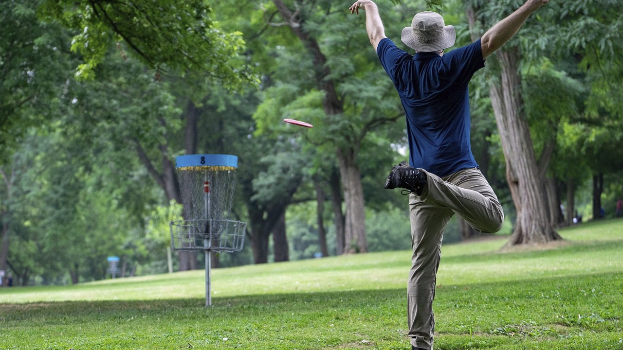 disc-golf-g198686822_1920.jpg